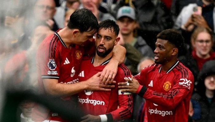 Jalannya Pertandingan: Manchester United 2-1 Chelsea